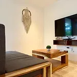 Ir18 Spacious 1Br Apartment In Tulum